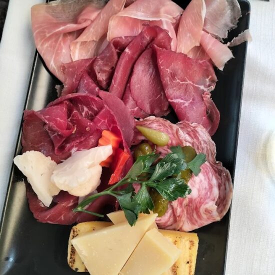 Antipasto salumi Antipasto salumi